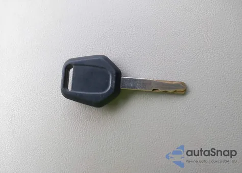 2011 Subaru Legacy 2.5I Limited z USA, uszkodzony, nr VIN 4S3BMBK61B3256904